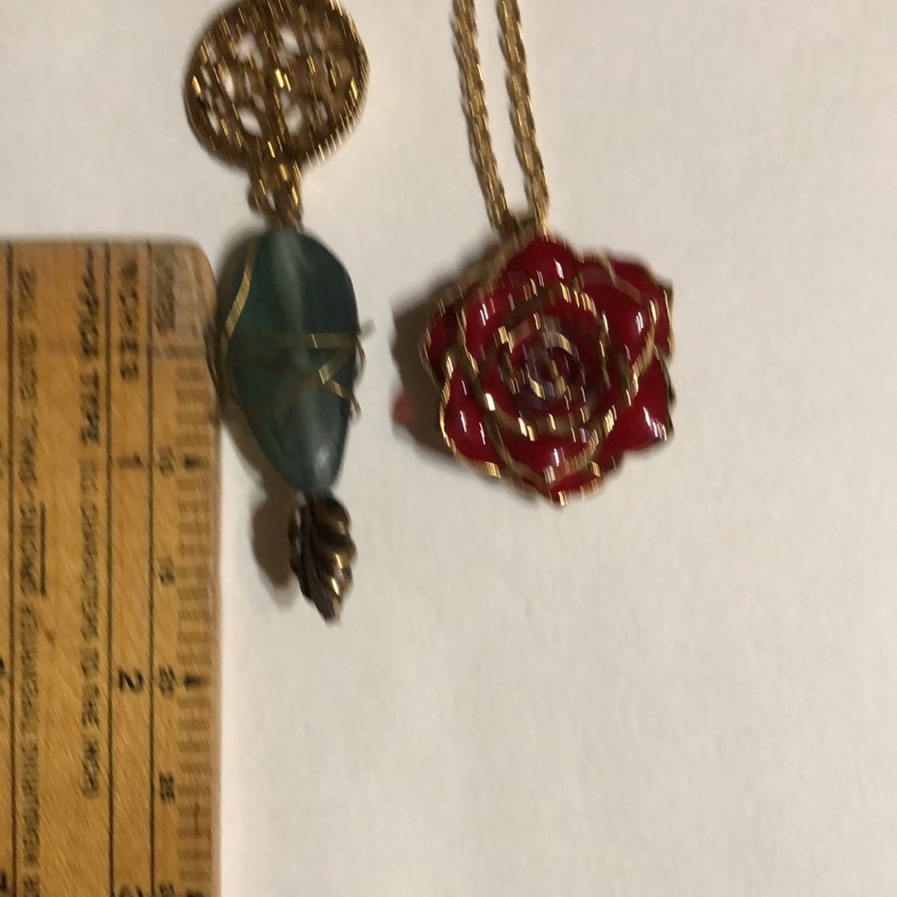 Set of necklaces - Picture 2 of 6